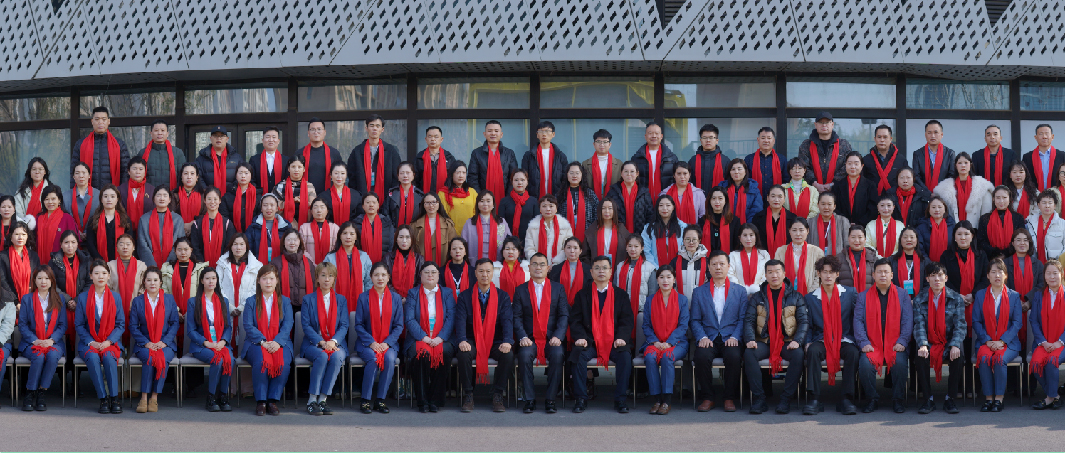 共话数智时代发展新蓝图，佐康十三周年庆典暨首届民营经济论坛启动大会在济举行